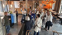 Gruppenfoto der Soroptimistinnen im Gründerzentrum Lagarde 1